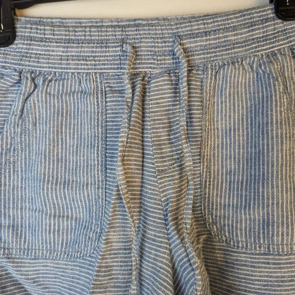 Striped Linen Shorts - 6 - Picture 5 of 5